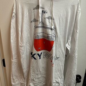 Disney Parks women's White Long Sleeve Graphic Hoodie size L/ NWOT A123